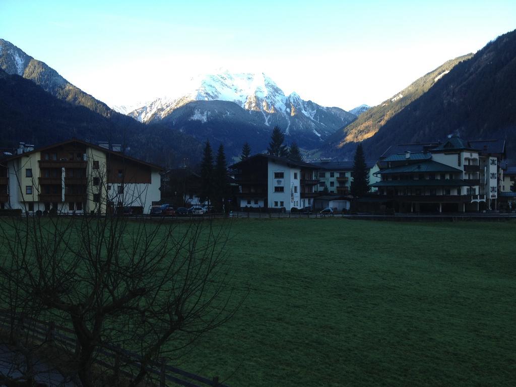 Villa Rauter Mayrhofen Zimmer foto